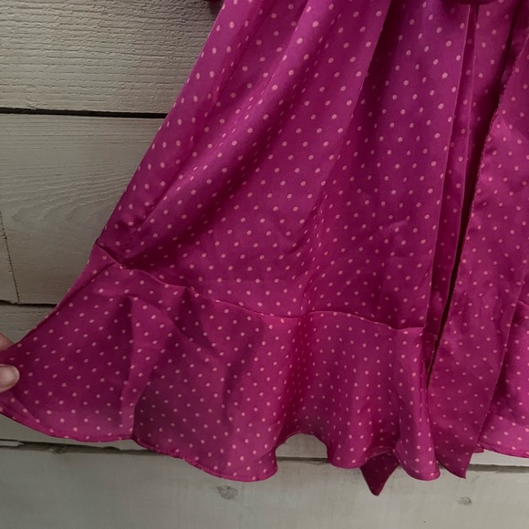 NWT Victorias Secret Short Pink Polka Dot Satin Robe XS/S - Picture 5 of 6
